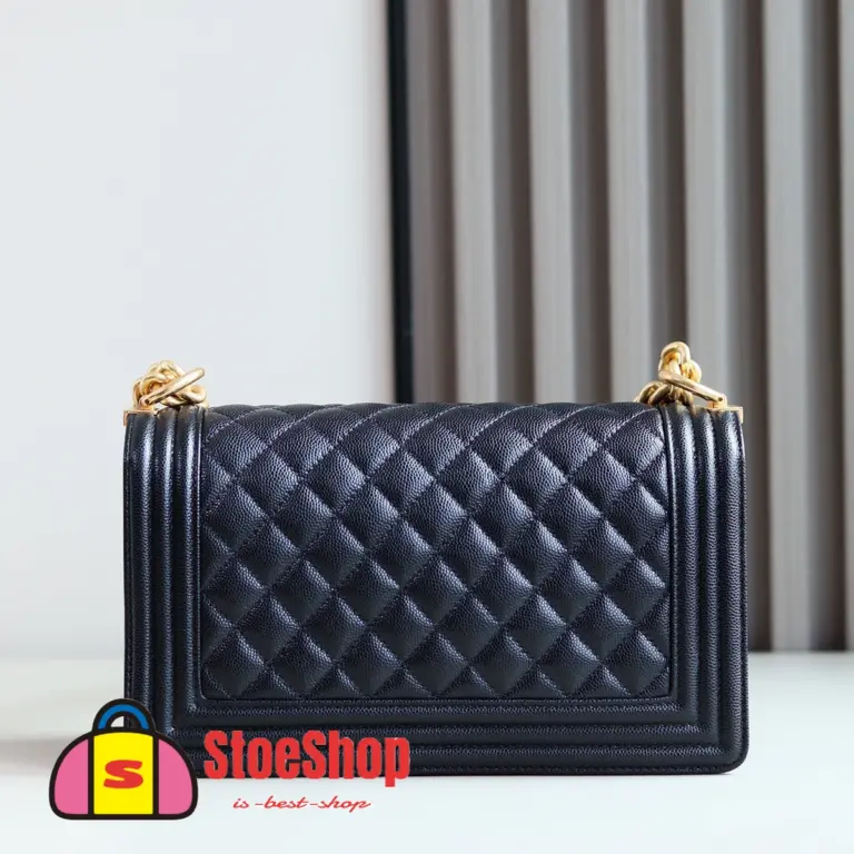 高仿香奈兒/Chanel Leboy系列25cm中號黑色肩背包